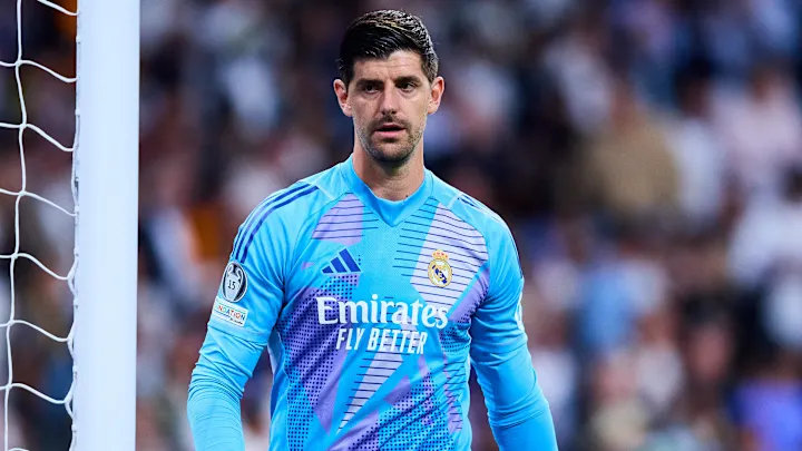 “Real Madrid” Tibo Kurtuaya davamçı tapıb