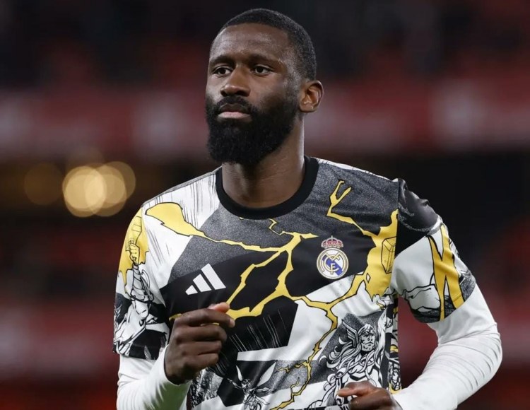 "Qalatasaray" almaniyalı müdafiəçi alır - "Real"ın qapısını döyür