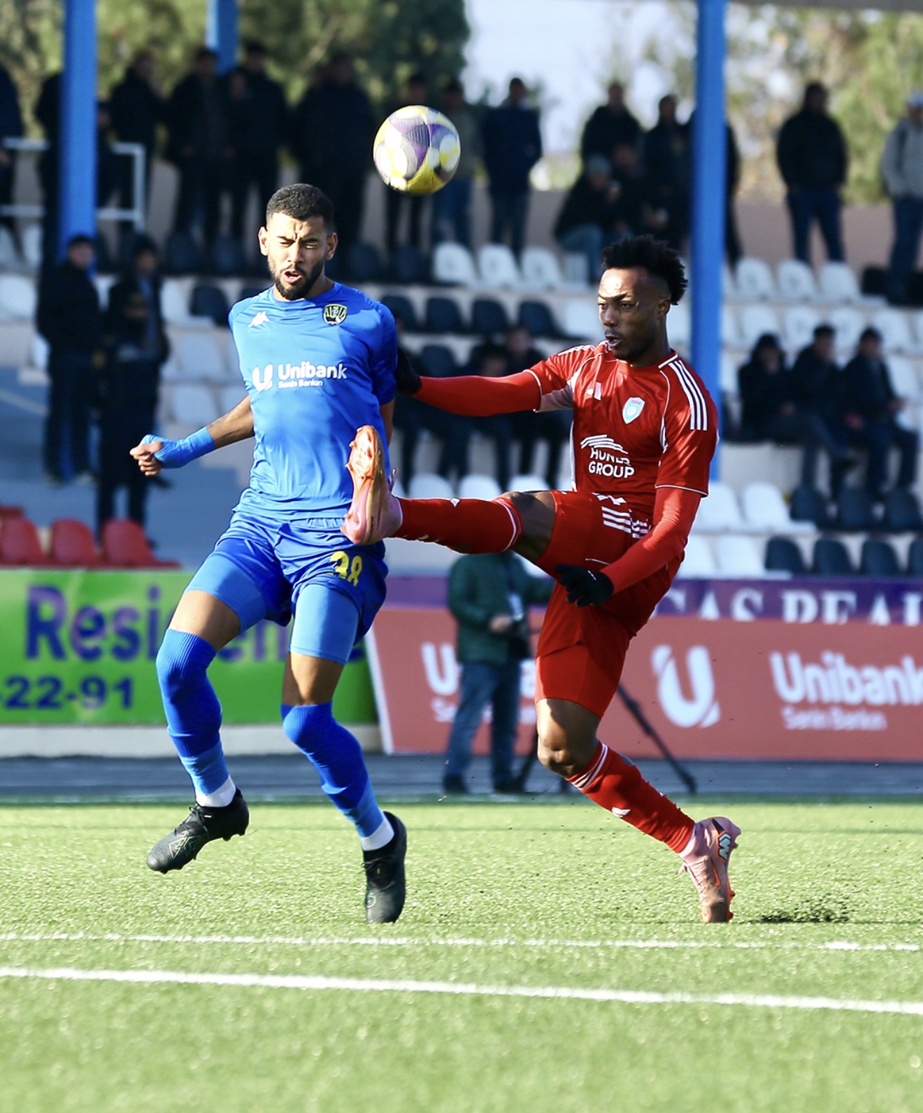 Qərb derbisini “Turan” uddu