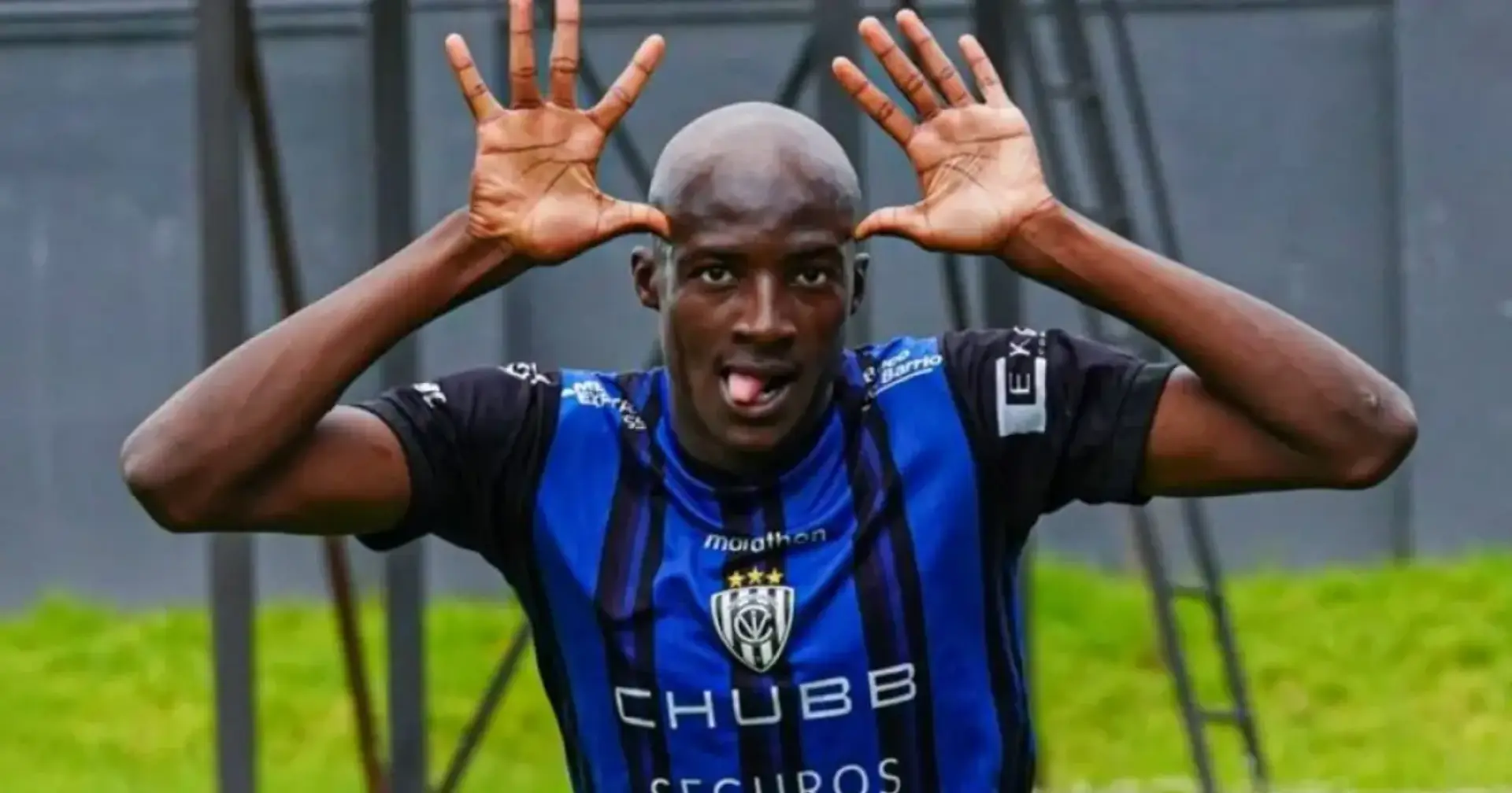 “Barselona” ekvadorlu gənc hücumçu üçün milyonlar ödəməyə hazırdır