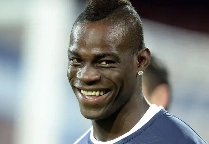 Balotellinin yeni adresi bu ölkə oldu