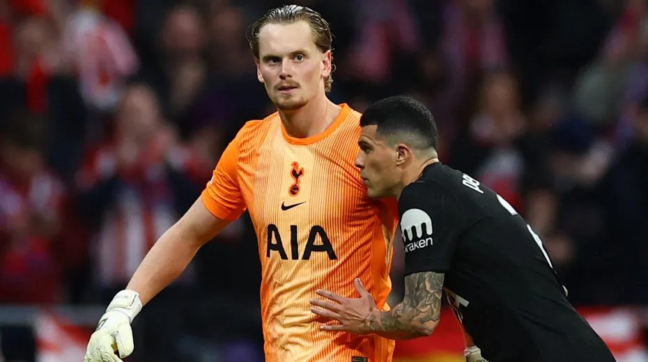 “Tottenhem”in qapıçısı Antonin Kinski tənqidlərə cavab verdi