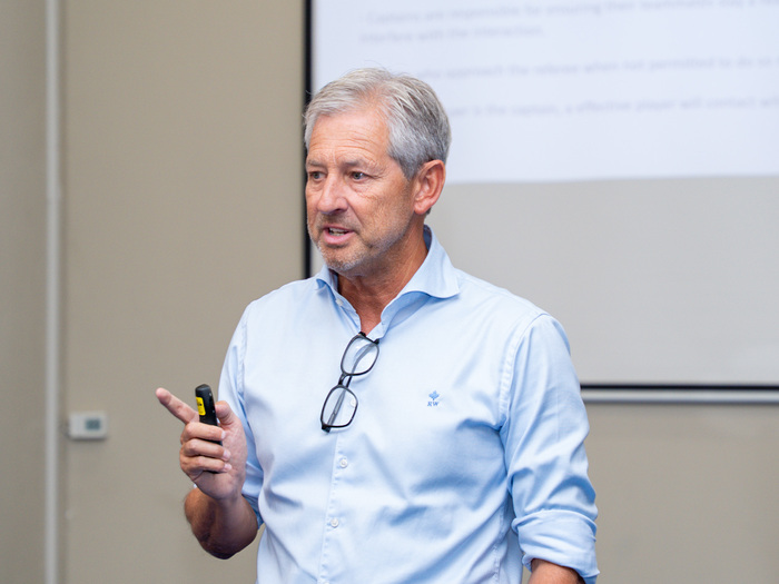 AFFA-nın funksionerinə 