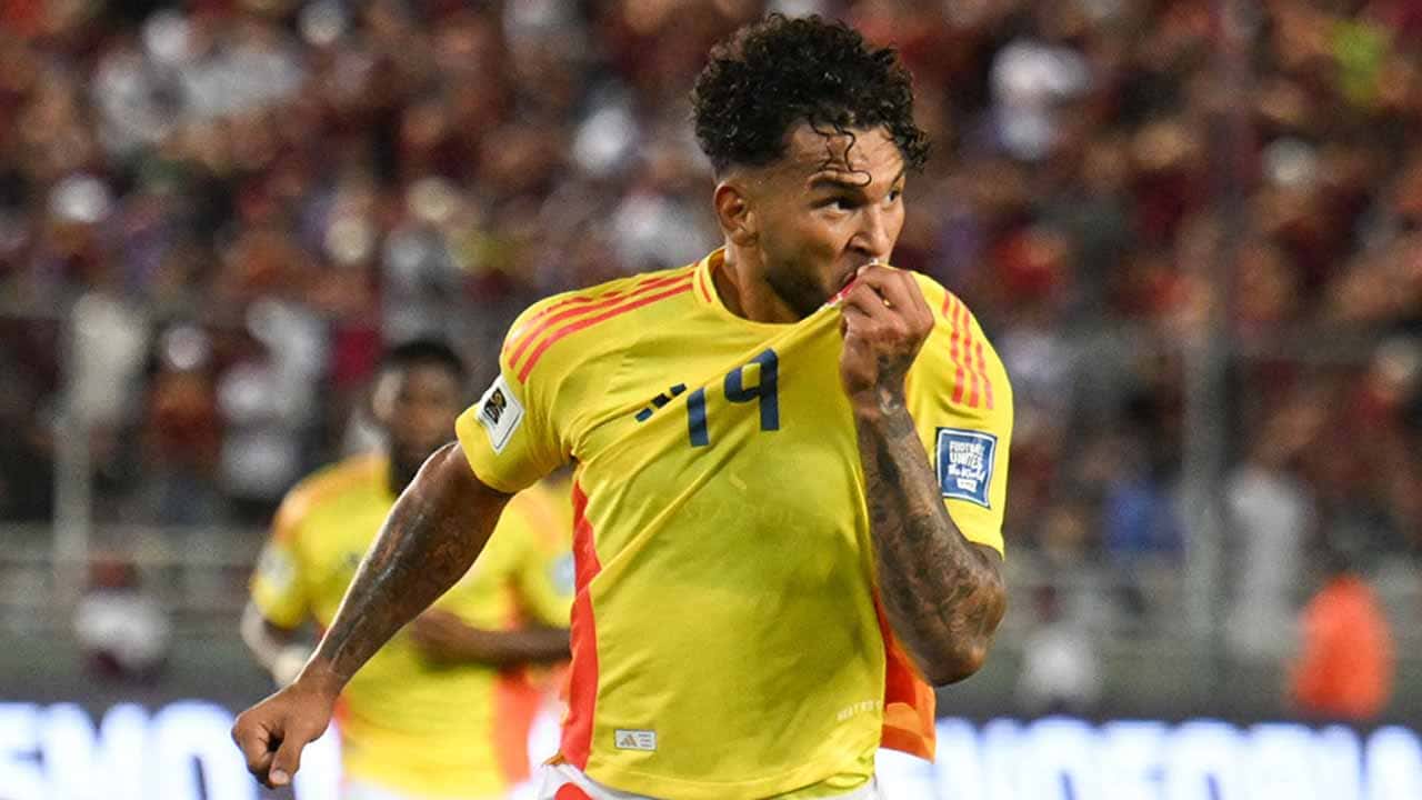 "Liverpul" kolumbiyalı hücumçunu transfer edir