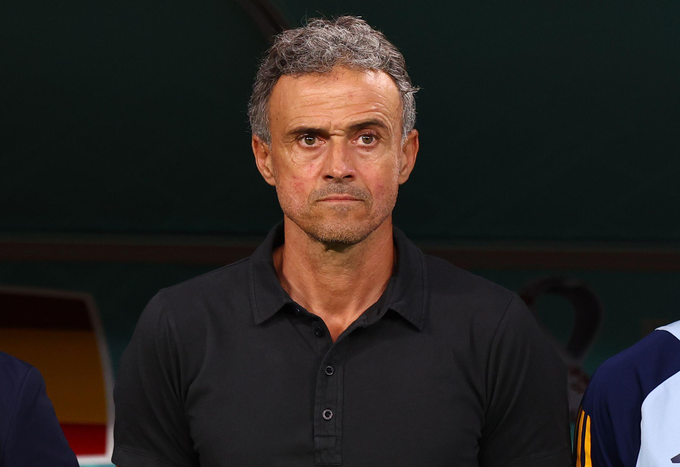 Luis Enrike PSJ-də qalıcıdır