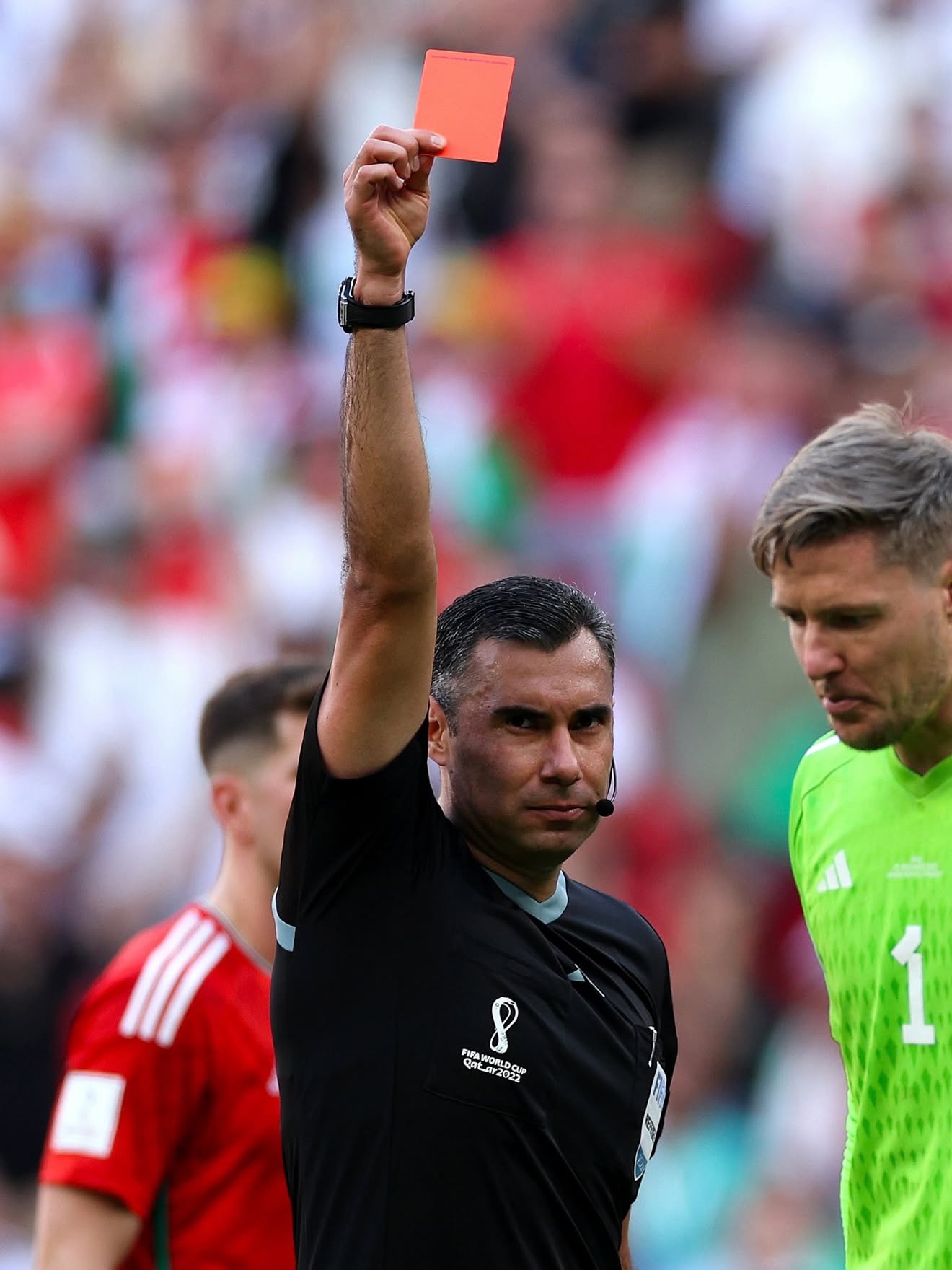 FIFA mundiala qırmızı vərəqə ilə bağlı 2 yenilik gətirir