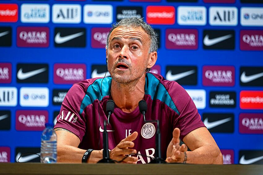 Luis Enrike “Arsenal”la böyük finaldan danışıb